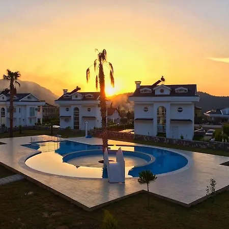 Hisarpark G3 Apart, Fethiye, Hisaronu Διαμέρισμα *